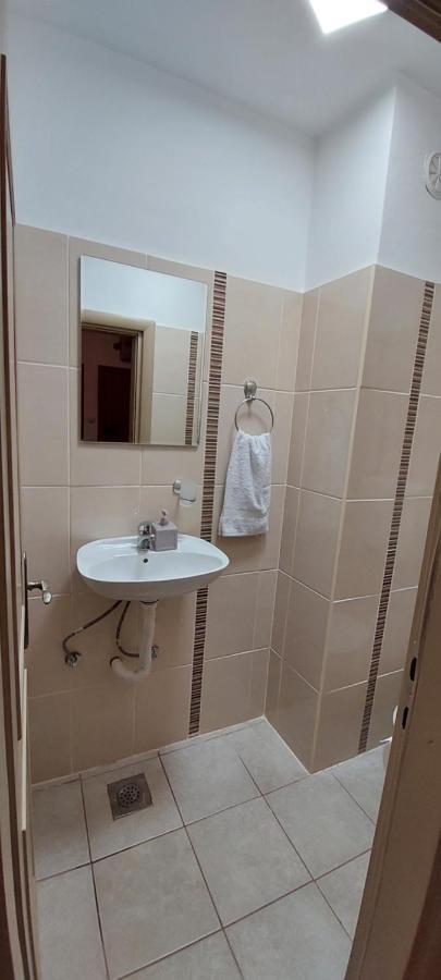 Animil 1 Apartment Kotor Bagian luar foto